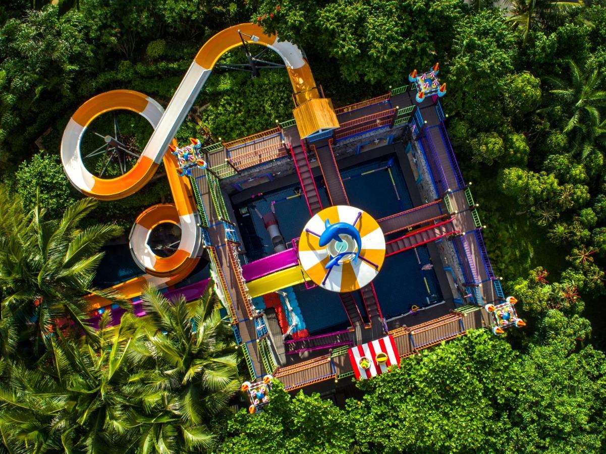 Pullman Oceanview Sanya Bay Resort & Spa Exterior foto